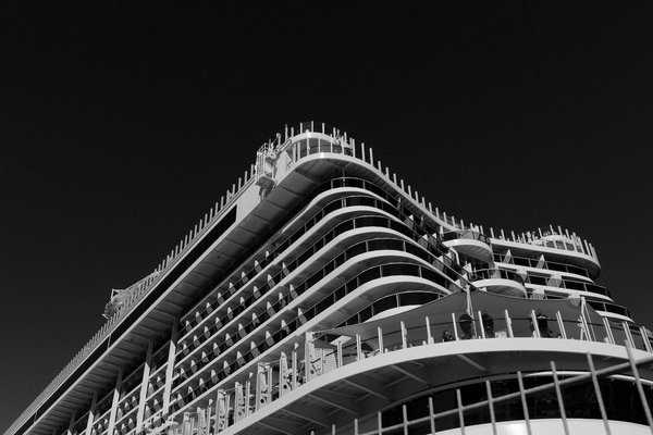 Quels sont les meilleurs conseils pour camper en région de haute montagne en automne?